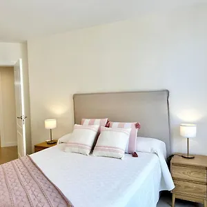 newly-renovated-apartment-in-the-center-of-marbella-eaw-homes.1costadelsol.com/